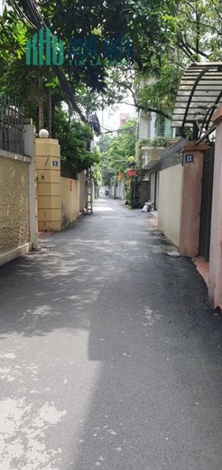 SIÊU PHẨM BỒ ĐỀ - GẦN HỒ - GẦN PHỐ HỒNG TIẾN - GARA 3 Ô TÔ - THOÁNG TRƯỚC SAU
