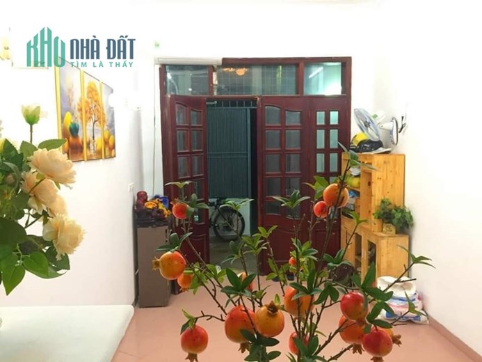 Cực hiếm, nhà ngõ 95 Chùa Bộc 54m2, 4 tầng, ô tô đỗ cửa giá chỉ 5.9 tỷ