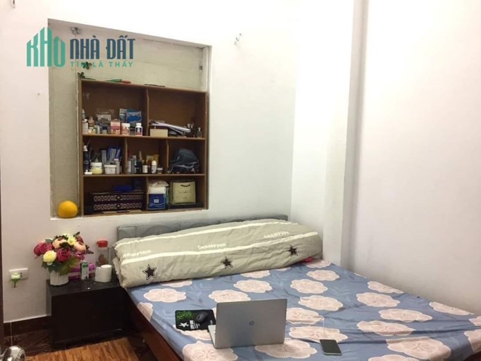 Cực hiếm, nhà ngõ 95 Chùa Bộc 54m2, 4 tầng, ô tô đỗ cửa giá chỉ 5.9 tỷ