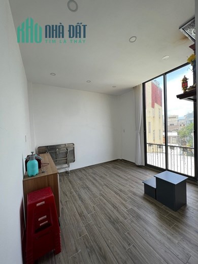CHÍNH CHỦ CẦN BÁN NHÀ 3 TẦNG MỚI XÂY - KIỆT 14/... 3M5 ĐINH TIÊN HOÀNG - HẢI CHÂU. FULL NỘI THẤT