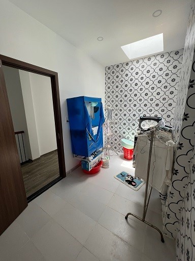 CHÍNH CHỦ CẦN BÁN NHÀ 3 TẦNG MỚI XÂY - KIỆT 14/... 3M5 ĐINH TIÊN HOÀNG - HẢI CHÂU. FULL NỘI THẤT