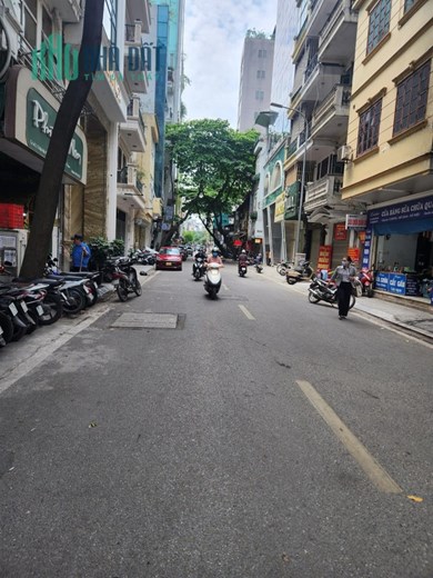 Bán nhà Mặt Phố Tôn Thất Tùng, Tam Khương 65m, 8T, MT 7m, kinh doanh vô địch, chỉ 23 tỷ.