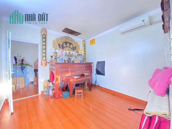 Bán nhà Tôn Đức Thắng, Trung tâm Đống Đa, diện tích 34m2 - 4 tầng. Giá nhỉnh 100tr/m2.
