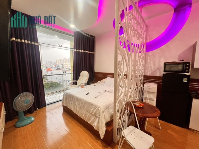 Bán nhà siêu Mặt Tiền Nguyễn Thị Thập , Q7 
102m2 , 6 lầu thang máy chỉ 23 tỷ