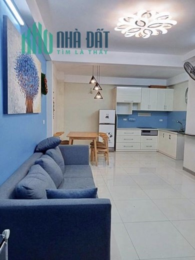 NHÀ THẠCH BÀN _ DÂN XÂY _ Ô TÔ 7 CHỖ VÀO NHÀ_ DIỆN TÍCH RỘNG_ RẺ NHẤT KHU VỰC 40 M2 CHỈ NHỈNH 3 TỶ