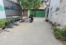 BÁN NHÀ HẺM OTO TỚI CỬA TÂN PHÚ - 51M2- 2 TẦNG 3PN- NỞ HẬU NHẸ- 4.1 TỶ.