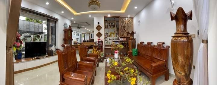 MẶT TIỀN 4 TẦNG SÁT BIỂN - NỘI THẤT GỖ CAO CẤP XỊN SÒ - ĐƯỜNG TÔN THẤT ĐẠM THANH KHÊ.