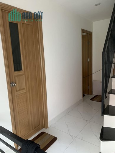 .Nhà sát Mặt Tiền Nguyễn Văn Linh Góc kiệt thông thoáng 3 tầng 2.25 tỷ