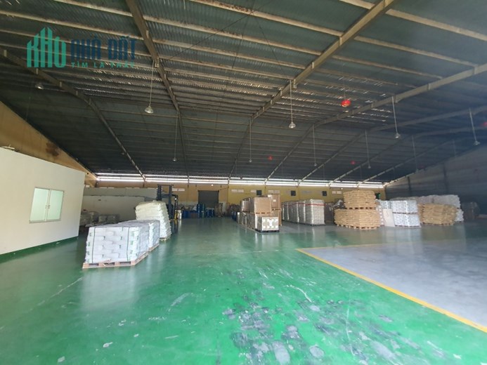Cho thuê xưởng KCN Long Bình TT.BIÊN HÒA,diện tích gần 400m2,hệ thống PCCC,điện 3PHA đầy đủ mà giá