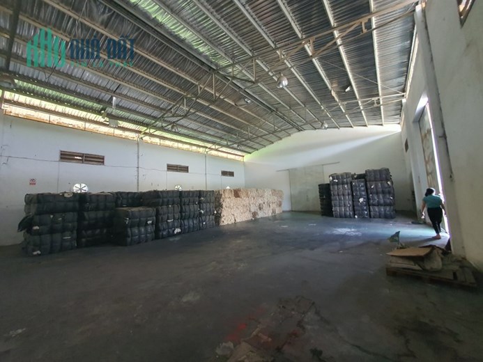 Cho thuê xưởng KCN Long Bình TT.BIÊN HÒA,diện tích gần 400m2,hệ thống PCCC,điện 3PHA đầy đủ mà giá