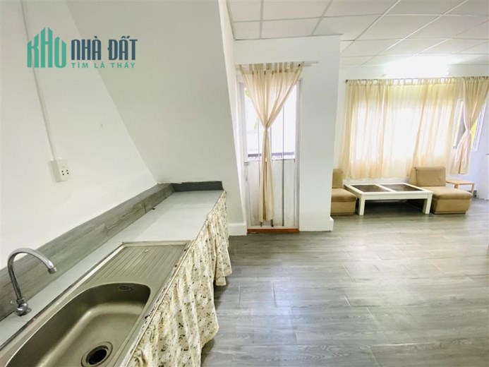 Cho thuê CHDV Nguyễn Đình Chiểu đoạn Mạc Đĩnh Chi. Full nội thất
