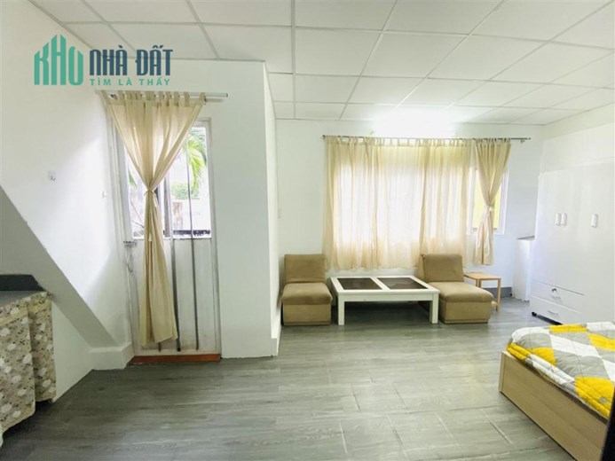 Cho thuê CHDV Nguyễn Đình Chiểu đoạn Mạc Đĩnh Chi. Full nội thất