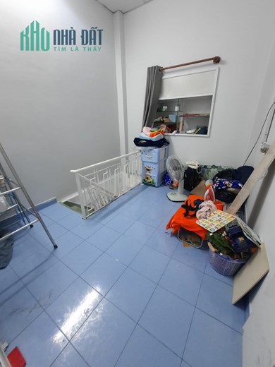 NHÀ SÁT MẶT - TIỀN NỞ HẬU TÀI LỘC - NGAY PHỐ ẨM THỰC  VẠN KIẾP. - DÒNG TIỀN 8TR/TH NHỈNH 3 TỶ.