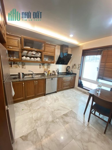 102m 8 Tầng Mặt Phố Phạm Hồng Thái Kinh Doanh Siêu Đỉnh. Không Có Căn Thứ 2. Chủ Cực Kỳ Thiện Chí