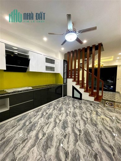 Bán nhà Thạch Bàn 60m2 lô góc 6 tầng, mặt tiền 5m, giá chào 7 tỷ nhà mới tinh.