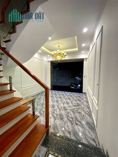 Bán nhà Thạch Bàn 60m2 lô góc 6 tầng, mặt tiền 5m, giá chào 7 tỷ nhà mới tinh.