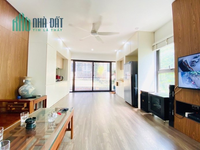 Siêu phẩm Thạch Bàn ,Long Biên 41m2 ,6 tầng ,Mt 4.3m ,lô góc ,gara oto 7 chỗ giá hơn 6 tỷ
