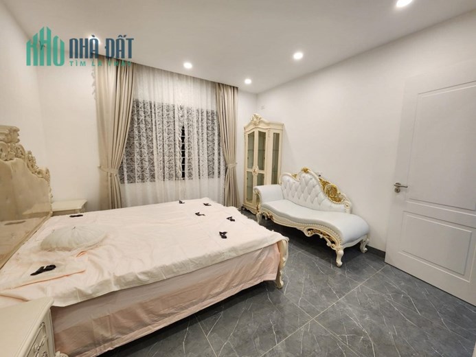 NHÀ ĐẸP XUÂN LA ,NGÕ THÔNG CÁC NGẲ , VỪA Ở VỪA KINH DOANH