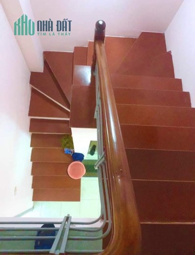 Nhà đẹp dân xây Dịch Vọng Cầu Giấy 42m, Mt 4.1m giá 4.9 tỷ 0343564283