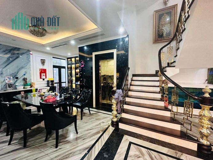 Cần bán gấp biệt thự trung tâm quận, toạ lạc tại Hàm Nghi Nam Từ Liêm, Hà Nội