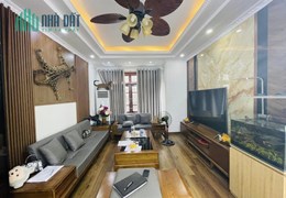 HAI BÀ TRƯNG - LÔ GÓC THOÁNG - NGÕ THÔNG - KINH DOANH - NHÀ ĐẸP - TẶNG FULL NỘI THẤT 5 TÂNG 4TỶ5