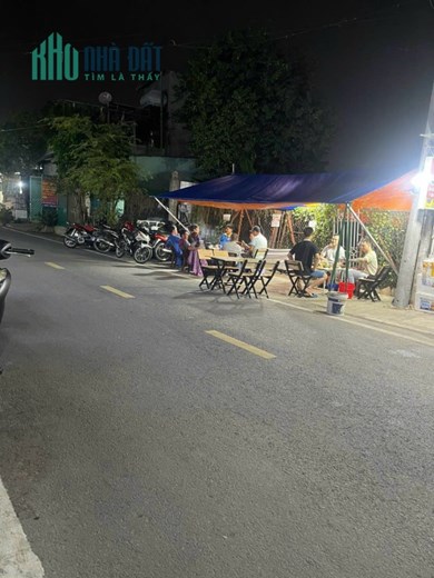 Em chính chủ cần sang quán gấp vì lý do riêng và sức khỏe không được ổn không ai quản lý .