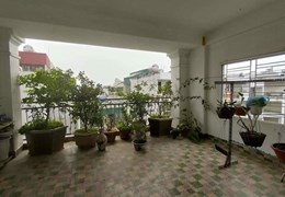 Bán nhà Trần Đăng Ninh, Hà Đông, 45 m2, 5 tầng, 4 mặt tiền, nhỉnh hơn 7 tỷ.