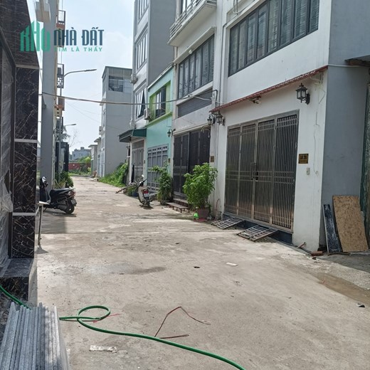 Bán nhà Trần Đăng Ninh, Hà Đông, 45 m2, 5 tầng, 4 mặt tiền, nhỉnh hơn 7 tỷ.
