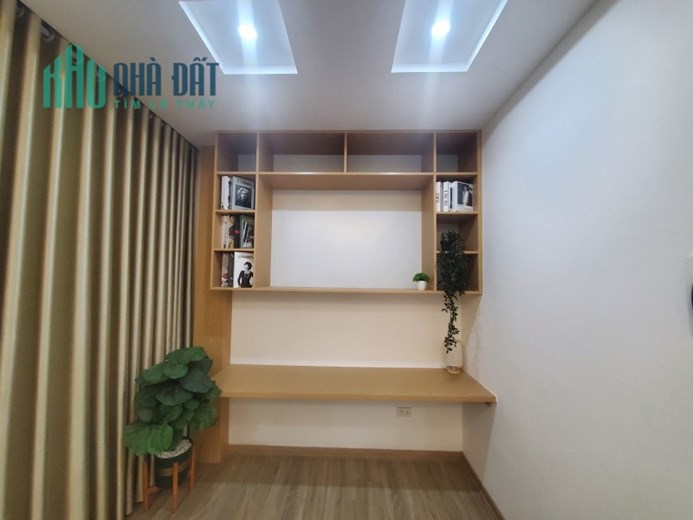 Bán nhà lô góc Hào Nam 45m2 4 tầng, 2 thoáng, gần oto, ngõ rộng thoáng, 6 tỷ
