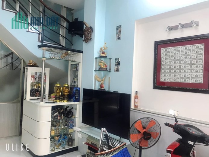 CHÍNH CHỦ LÂM VĂN BỀN 4 TẦNG BTCT , NGANG LỚN 6.3M, HẺM SẠCH ĐẸP , HƠN 7 TỶ XÍU