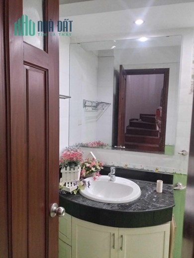 Cho thuê nhà, VP, KD, 50m2, 6T, 5N, ô tô, 36tr, Cầu Giấy.
