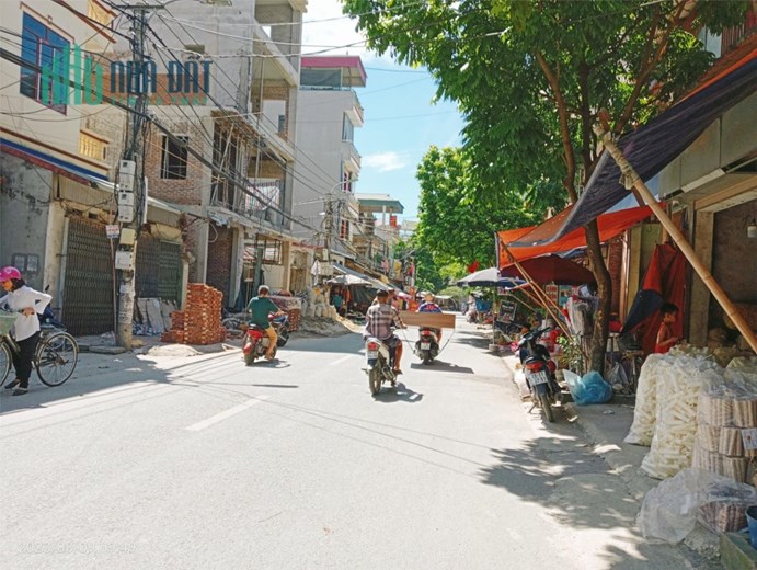 Đất Thổ Cư Hoa Hậu Thanh Lãm 36 M2 MT Khủng 8m Giá Chào 1,95 Tỷ Có Thương Lượng.