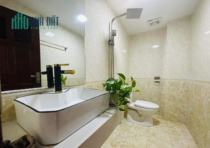💥DÒNG TIỀN💥Mới đẹp Láng Hạ-Đống Đa 9 phòng full đồ, 45m 5T, gần ô tô, ngõ rộng, hơn 6 tỷ