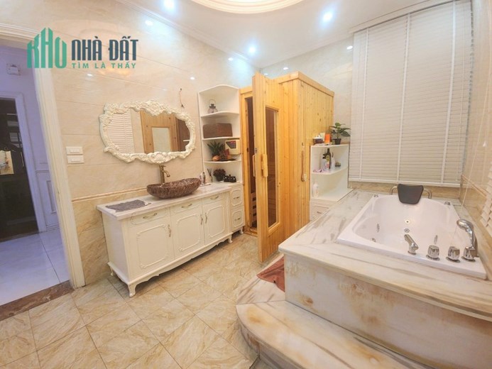 CHỦ GIẢM 10 TỶ CHO KHÁCH MUA NGAY TRONG THÁNG 7 SIÊU BIỆT THỰ Ở CẦU GIẤY.