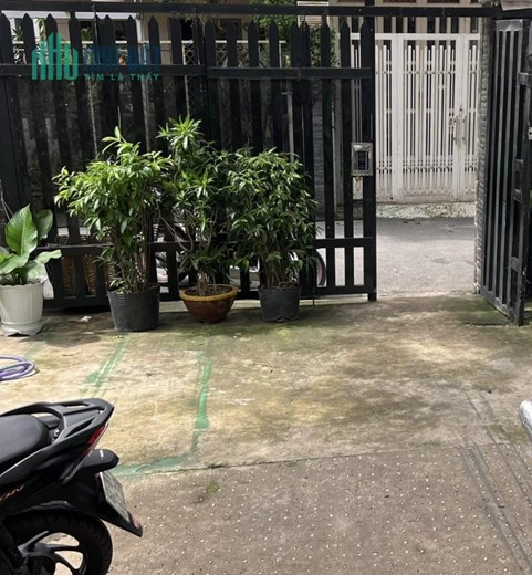NHÀ ĐẦU TƯ - NGAY VẠN PHÚC - OTO QUAY VÒNG - GẦN 120M2 - HƠN 5 TỶ