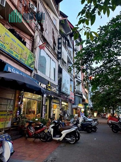 MẶT PHỐ TO - VỈA HÈ RỘNG - Ô CHỜ THANG MÁY - KINH DOANH SẦM UẤT 45M 5 TẦNG 15TỶ2