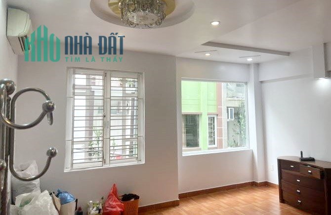 Nhà phố Kiều Sơn ngõ ô.tô vào ra vào, diện tích 43m 4 tầng Giá 3.5 tỉ