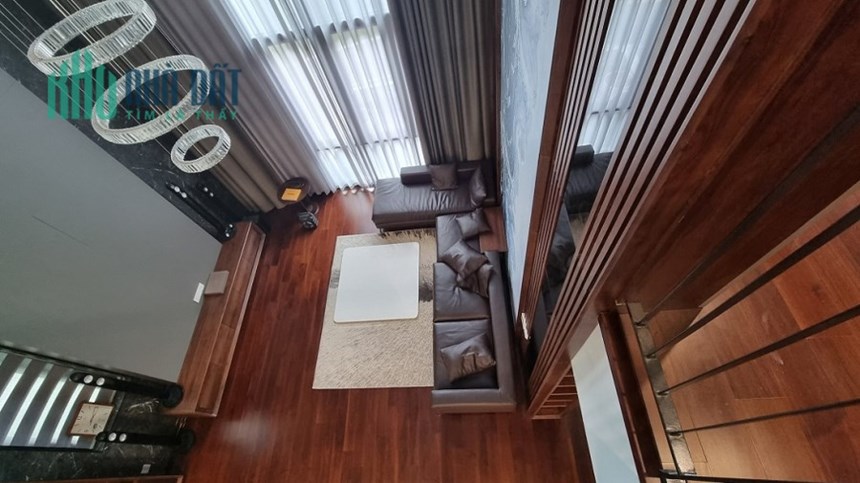 Cần bán 3 mặt phố 3 mặt tiền 3 vỉa hè Thành phố Giao Lưu Phạm Văn Đồng 280m2, MT 45m, vỉa hè 8m ô