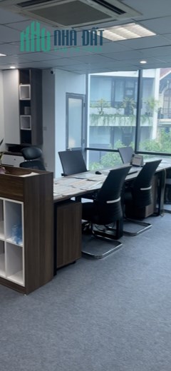 Sàn 60m2 MT 8m chỉ 10.5tr/th tại Nguyễn Khánh Toàn Cầu Giấy phù hợp làm VP 5-15 người, thoáng, đẹp