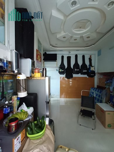 Bán nhà 2 tầng, 40m2, Đường B-ADC, Phú Thạnh, Tân Phú, chỉ 2.7 tỷ TL