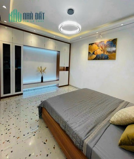 Hàng hiếm rẻ: ô tô đỗ cửa, nhà mới xây, đẹp long lanh