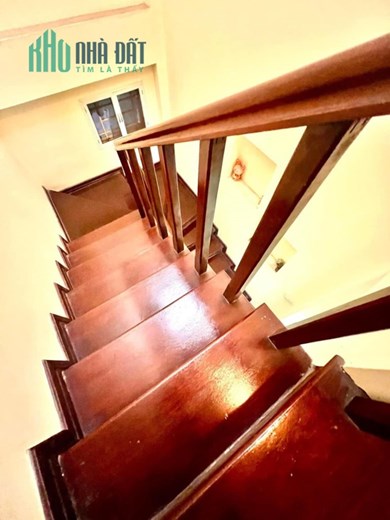 Siêu VIP! Nhà phố Đào Tấn, ô tô đỗ cửa giá chỉ 6,7 tỷ, 45m2 xây 5 tầng