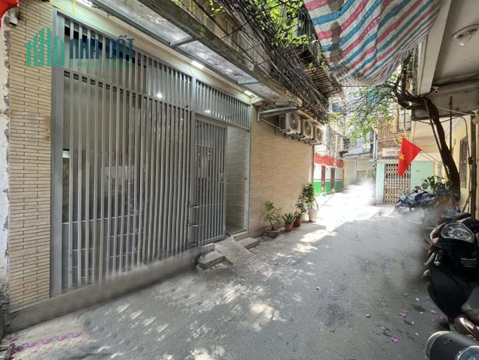 Siêu đẹp! Lô góc 3 mặt thoáng, như căn hộ cao cấp, ô tô đỗ cửa vào nhà, 105m2 full nội thất, 4,2 tỷ