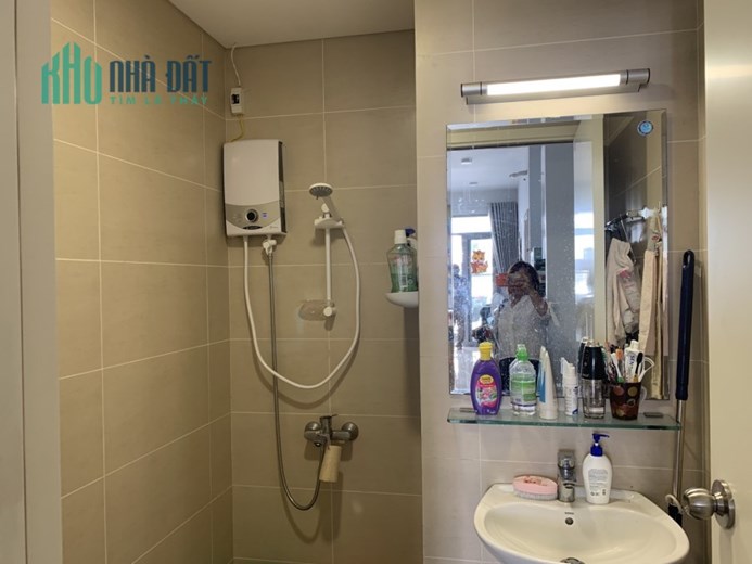 Q7 căn hộ view hoog bơi , tiện ích xung quanh không thiếu thứ gì ,giá yêu thương 2,7 tỷ