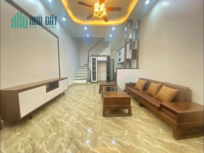 Nhà mới Trung tâm Đống Đa Đê Là Thành 32m 5 tầng ngõ thông gần phố full tiện ích