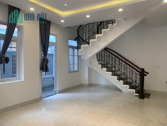 Bán Nhà 2 MT Bàu Cát Ngang 10m Sổ A4-4PN,5WC- Đang Cho Thuê 42 Triệu/tháng Chỉ 20 TỶ