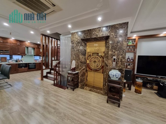 110m Mặt Tiền 10m Chung Cư Mini Trung Tâm Quận Đống Đa. Dòng Tiền 1.5 Tỷ 1 Năm. Chủ Thiện Chí Bán.