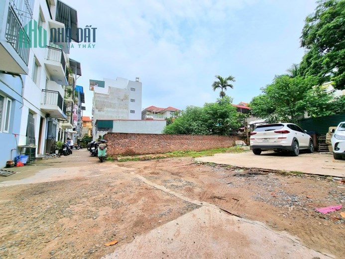 NHỈNH 3 TỶ !! ĐẤT VÀNG BẮC TỪ LIÊM Ô TÔ VÀO NHÀ--47M2-MẶT TIỀN 4.3M