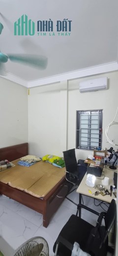 Bán Đất Tặng Nhà Trần Cung gần 50m2 – Mặt Tiền 5,2m – Chỉ hơn 3 tỷ