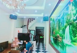 chỉ 2 tỷ 500 triệu sở hữu ngay nhà mới 4 tầng đẹp long lanh tại ĐÔNG DƯ (GIA LÂM)
